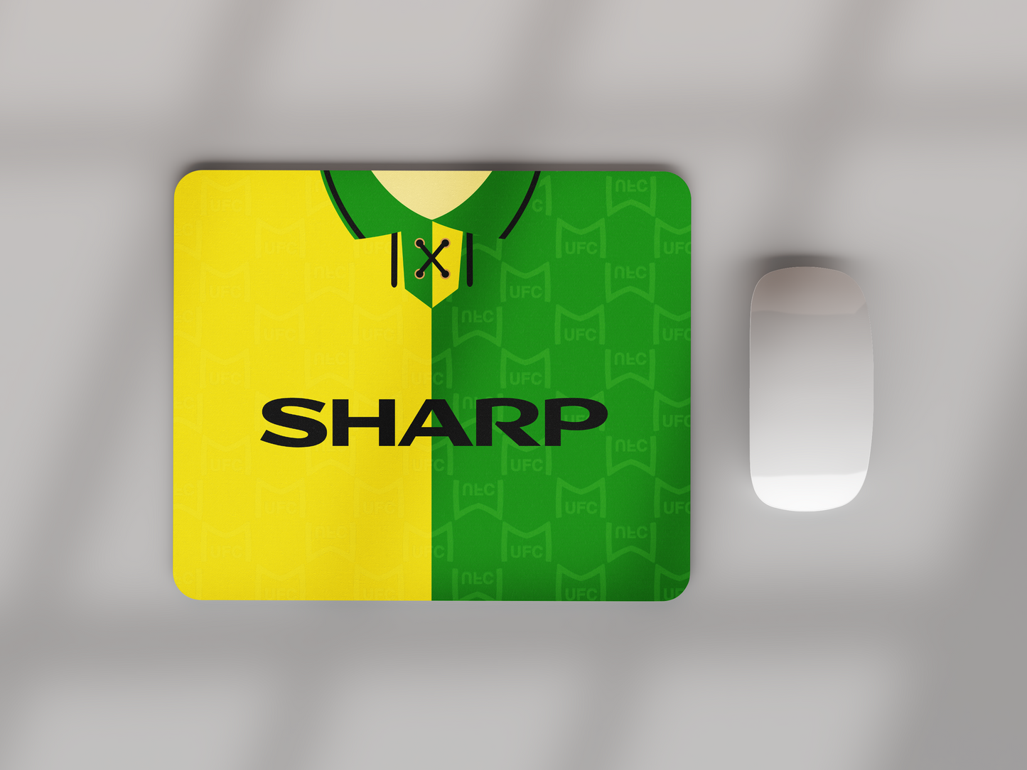 Retro Man United Mouse Mat