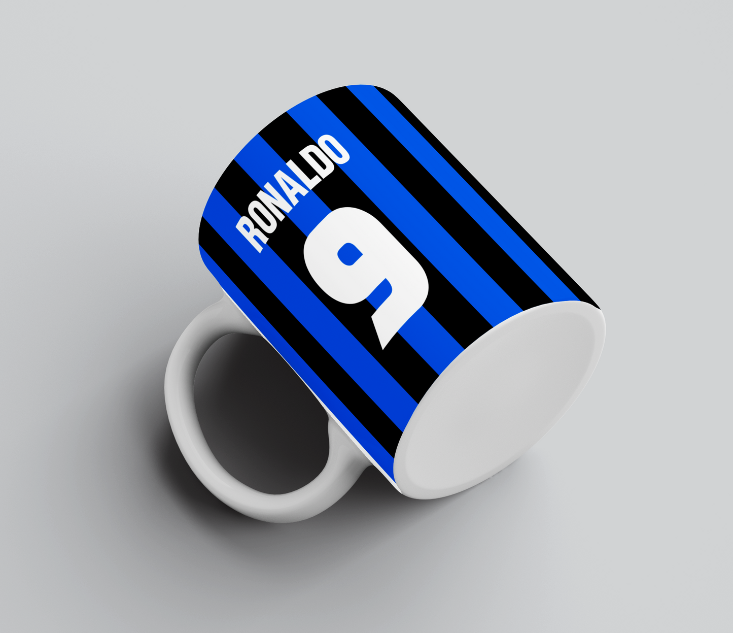 Inter Milan Retro Ronaldo 9 Mug - Internazionale
